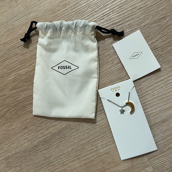 Fossil moon and stars necklace and dust bag new with tags - Picture 1 of 4